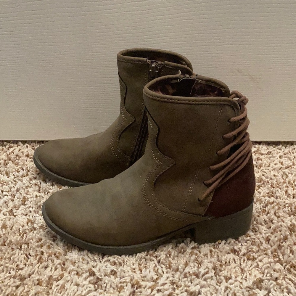Steve Madden Booties